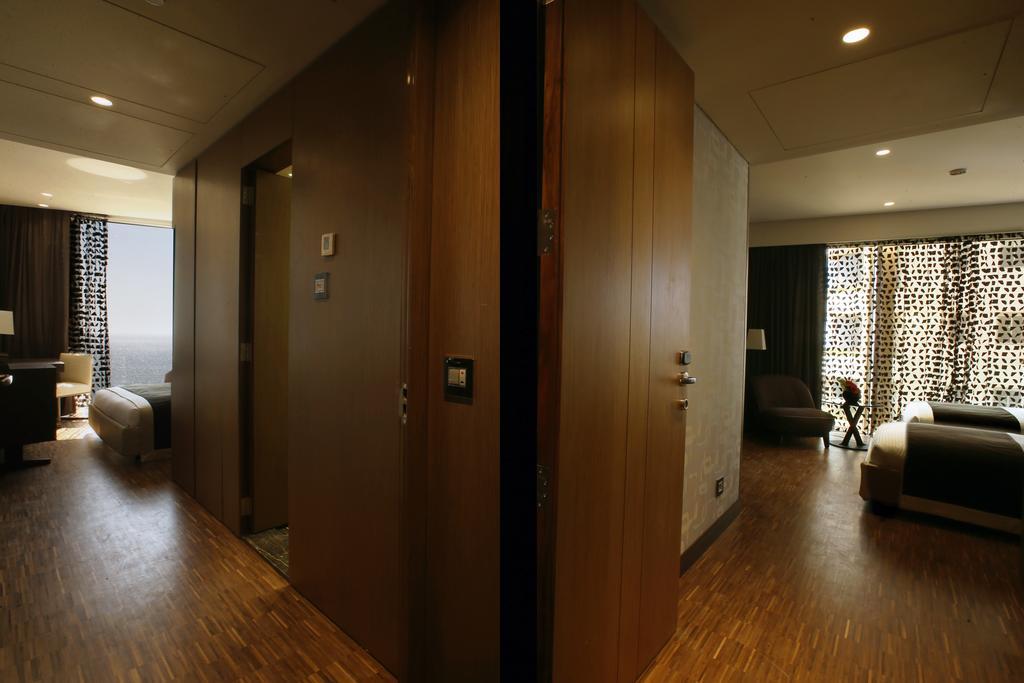 Lancaster Plaza Hotel